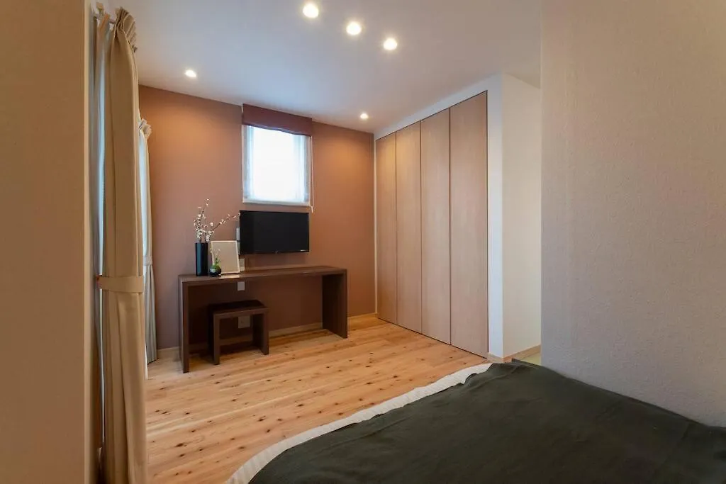 Apartment Ochanoma Yokohama
