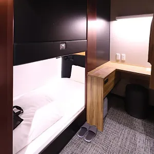 Global Yokohama Chukagai Capsule hotel